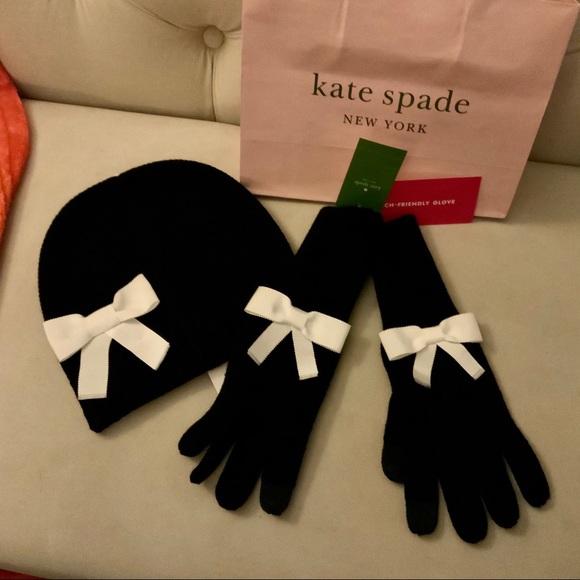 Kate Spade Black/white BOW tech friendly Gloves - Picture 4 of 11